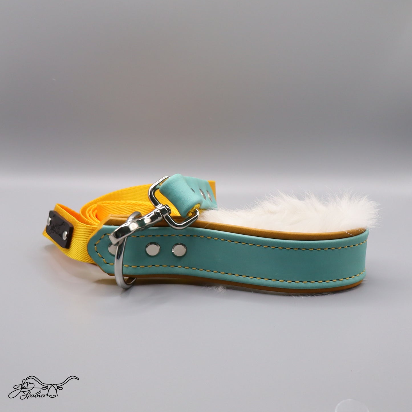 Premium Leash - Rabbit Fur Lined - Jon B Leather