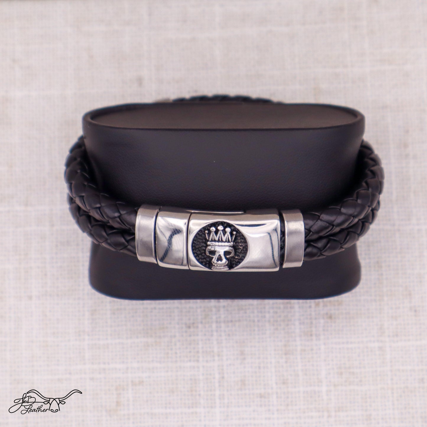 Skull King Bracelet Magnetic - Jon B Leather