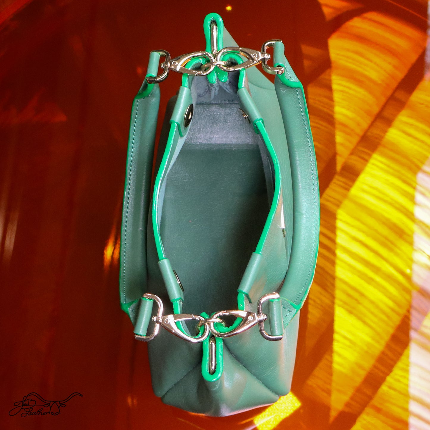 Tufted Handbag with convertible strap - Jon B Leather