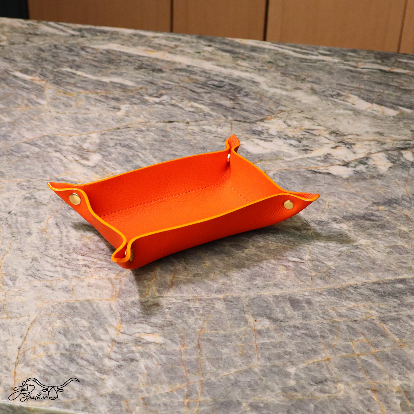 A Vibrant Valet Tray Classic Rectangle - Jon B Leather