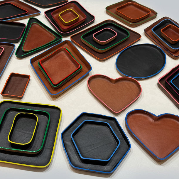 Oval Molded Leather Decorative Tray