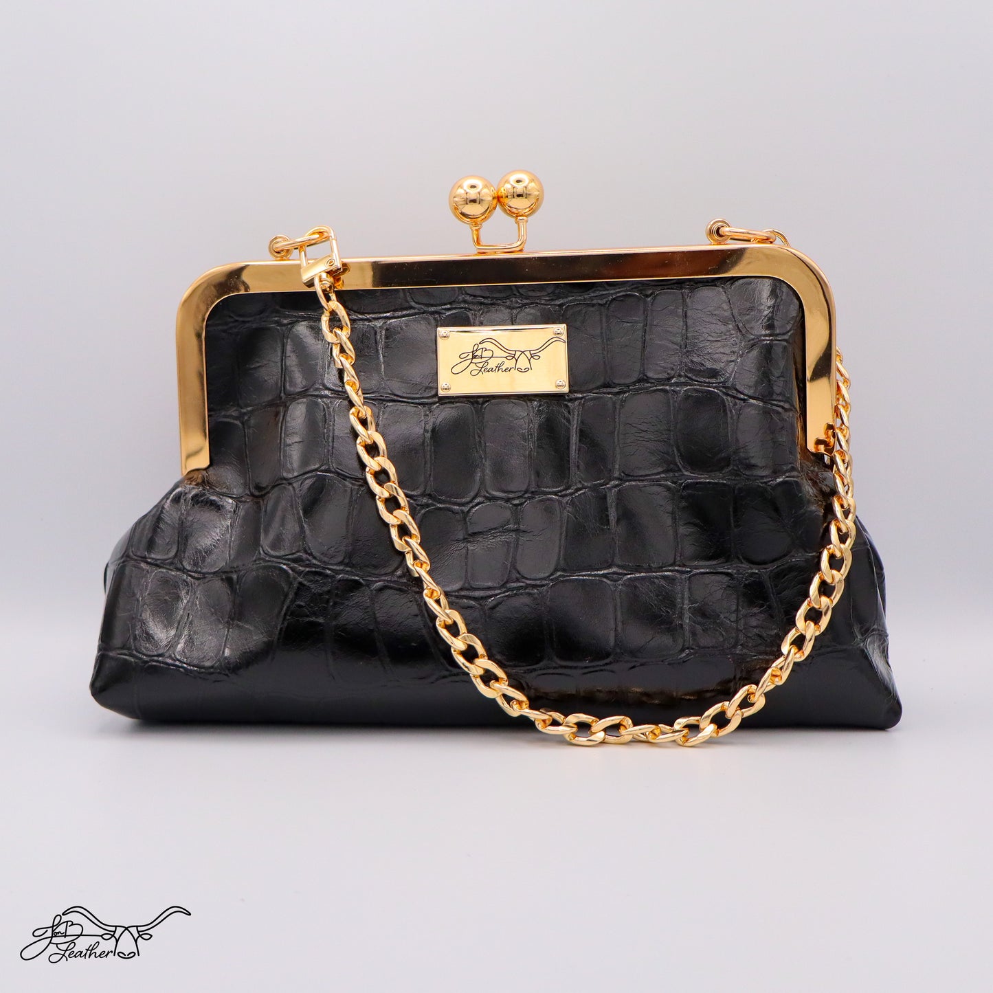 Classic Leather Kiss Clutch