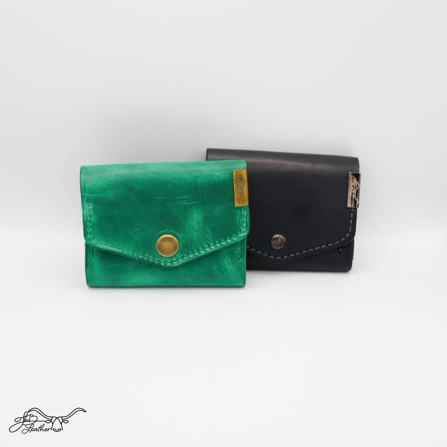 Two Slot Minimilist Snap Wallet