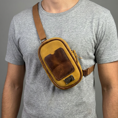 Axis Leather Traveler