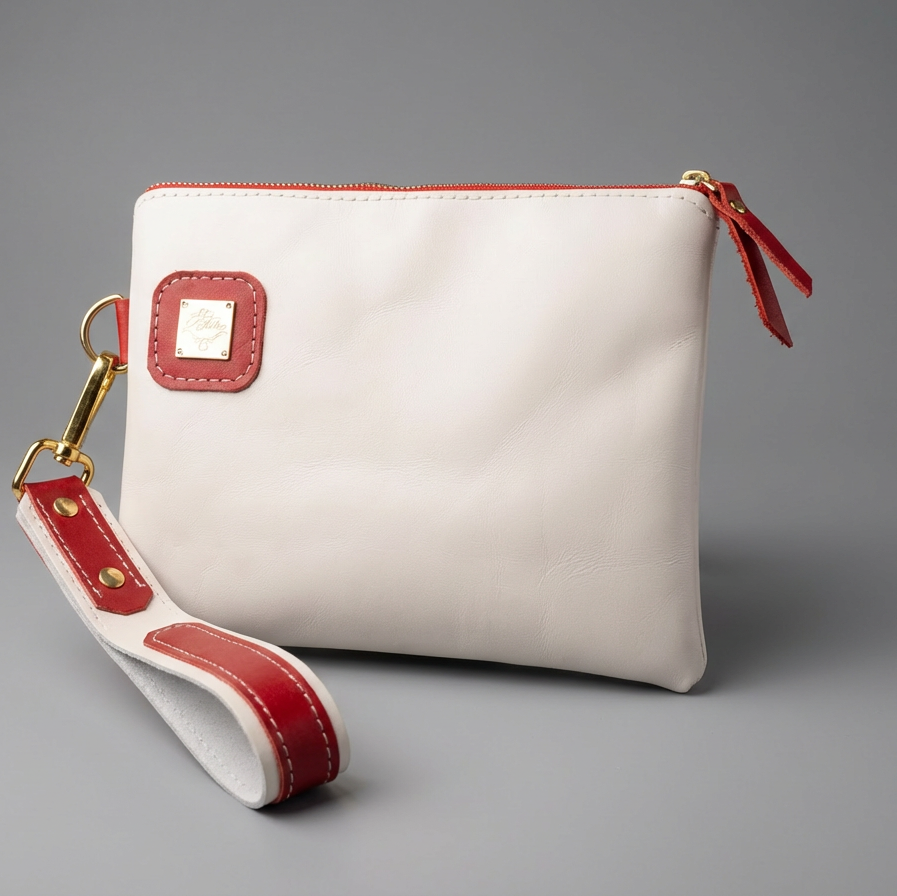 Feelin' Foxy Pouch