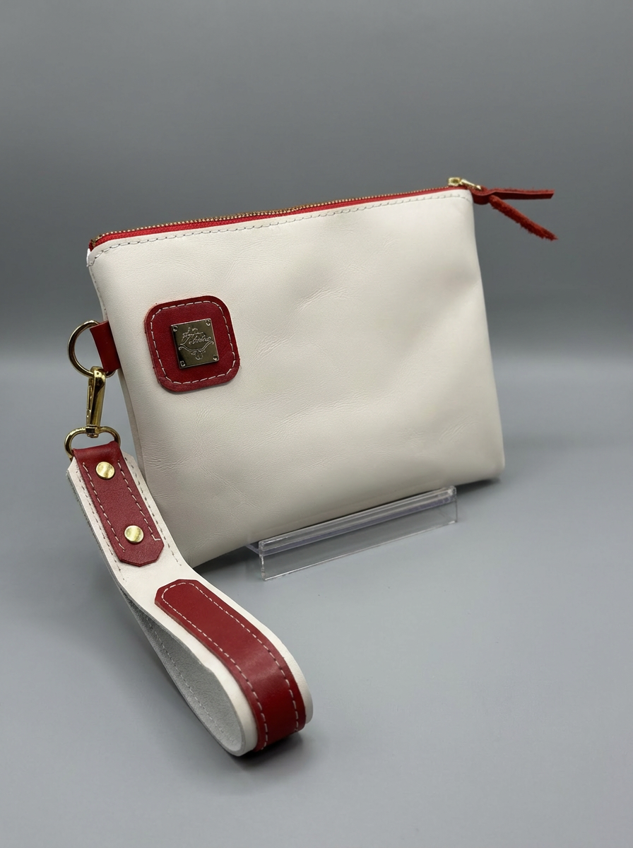 Feelin' Foxy Pouch