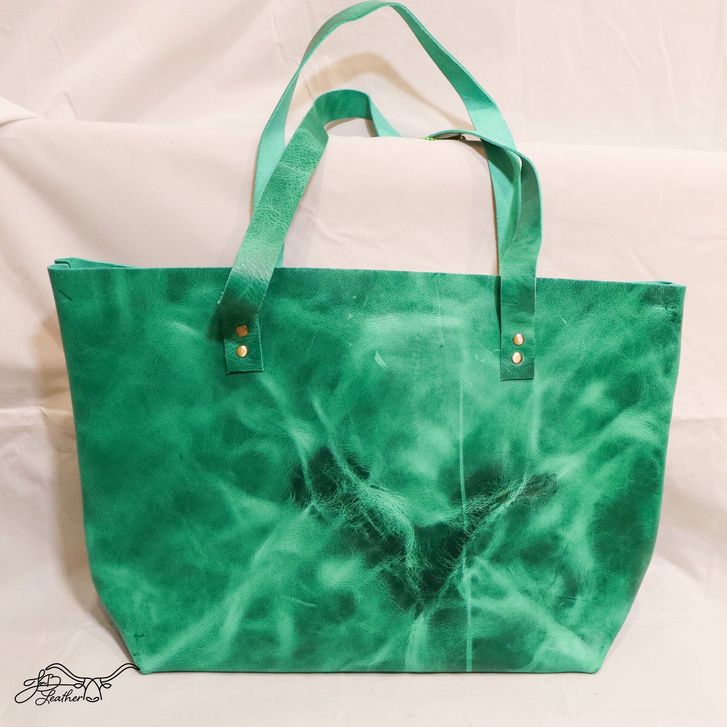Classic Bucket Tote