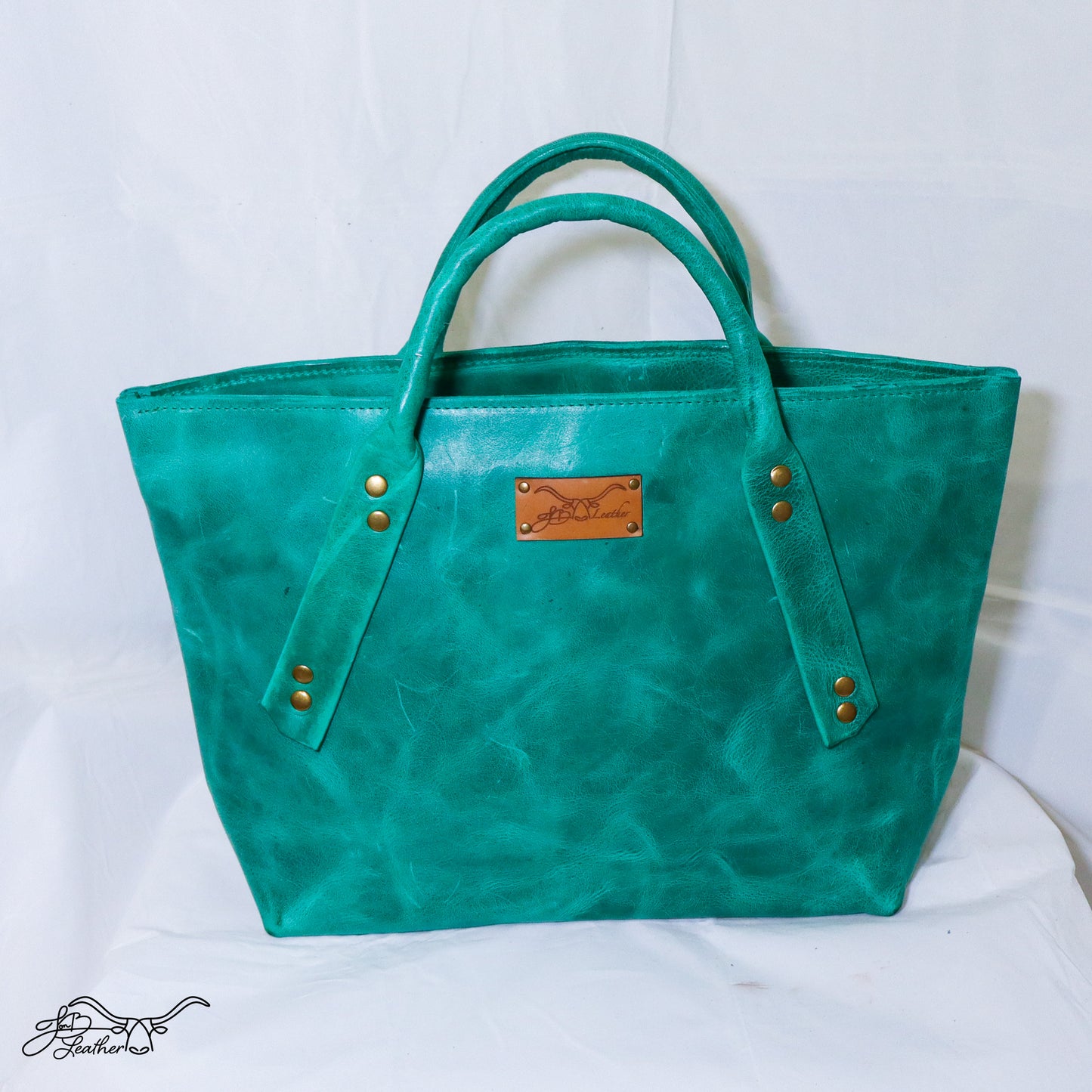 Premium Bucket Zipper Tote