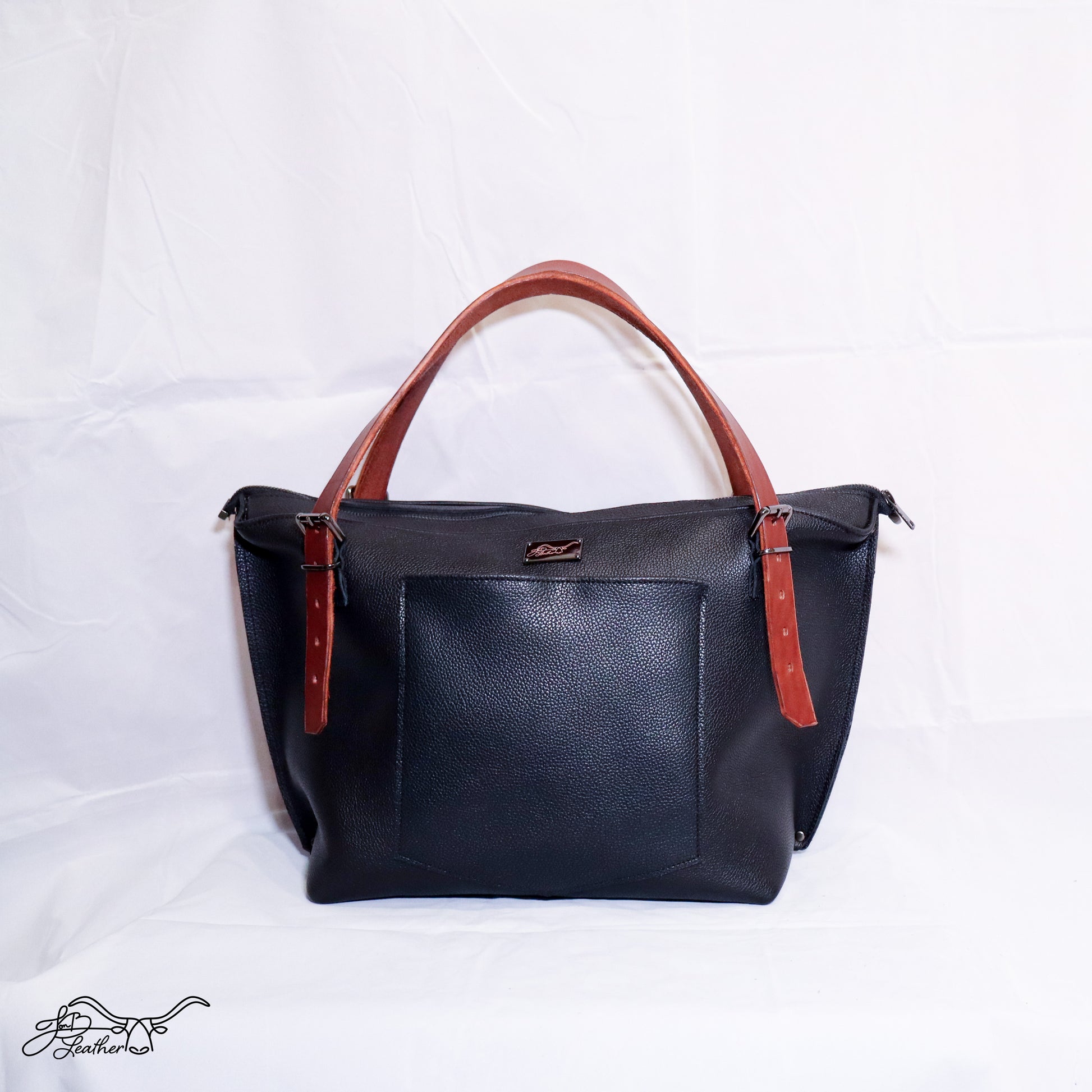 Byron Weekender Tote size reference 17x10x7 inches