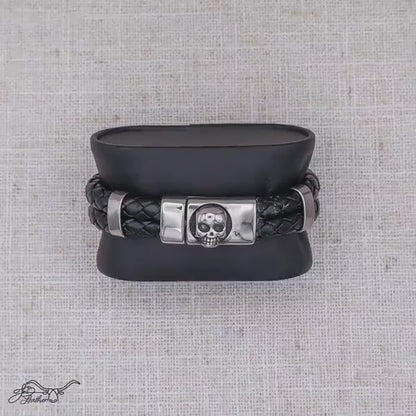 Skull Bracelet Magnetic